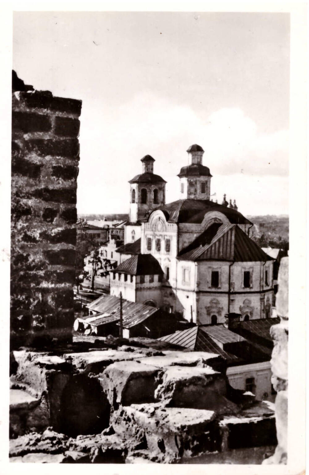 Почтовая карточка
«Смоленск. Вид на Авраамиевскую церковь»