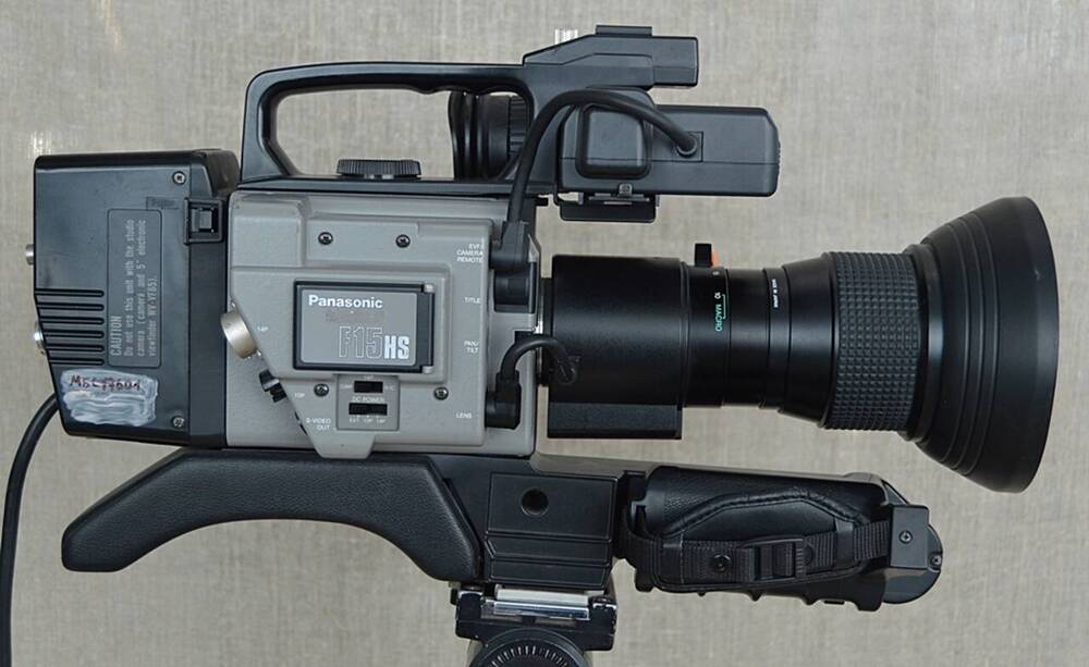 Видеокамера «Panasonic WV-F15HSE» № 34А00127
