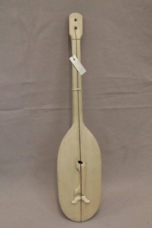 Нэрнэ-ив - мансийский национальный музыкальный инструмент