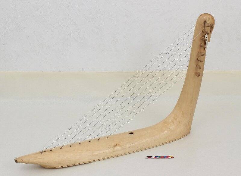 Тарысип-ив лебедь - мансийский национальный музыкальный инструмент