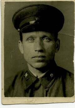 Фотография. Доронин П.В. (погрудный портрет в военной форме). 1942 год.