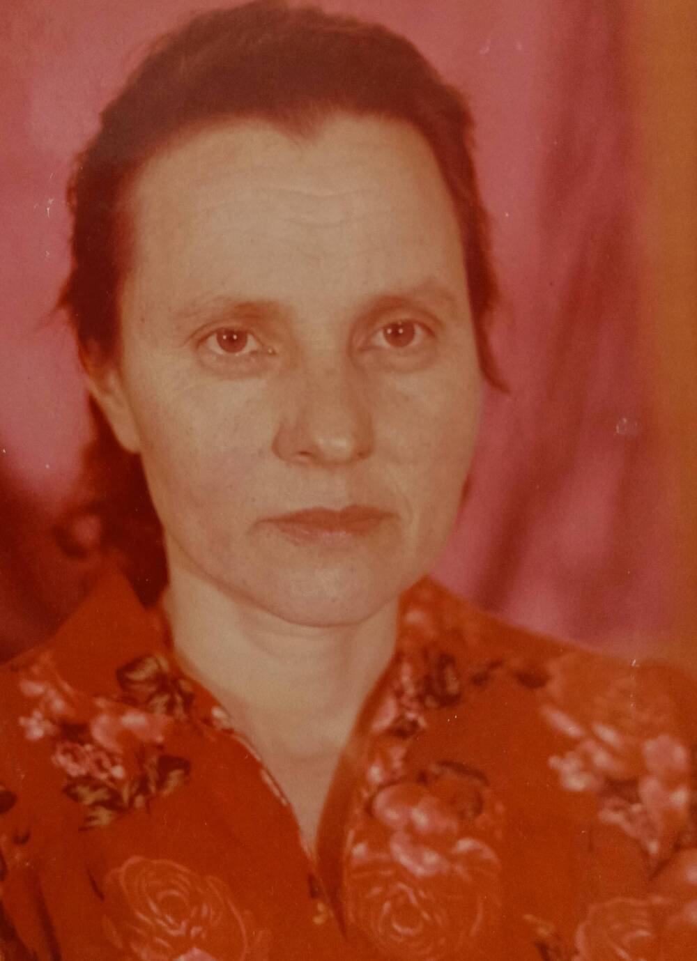 Черно-белое фото: Булыга Любовь Ивановна, работала в солодовом цеху более 30 лет