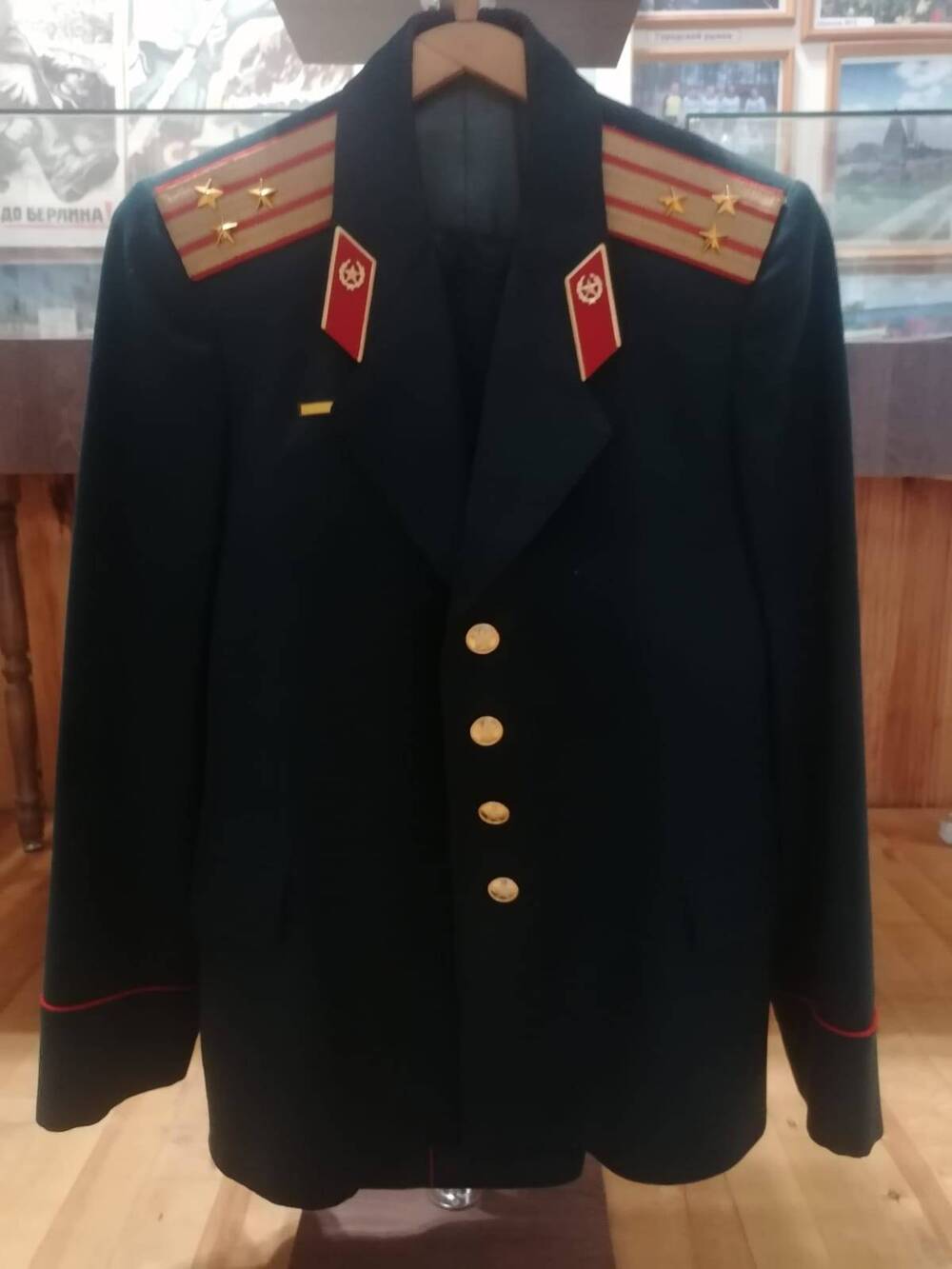 Военный китель, офицерский с погонами, полковника Кузьмина Ивана Григорьевича