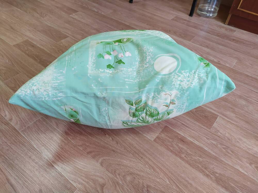 Подушка зелёная