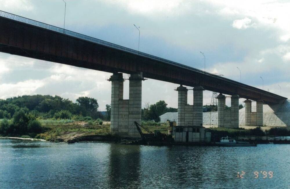 Фото цв. Строительство автомобильного моста через р. Дон в г.Лиски (фото-304).