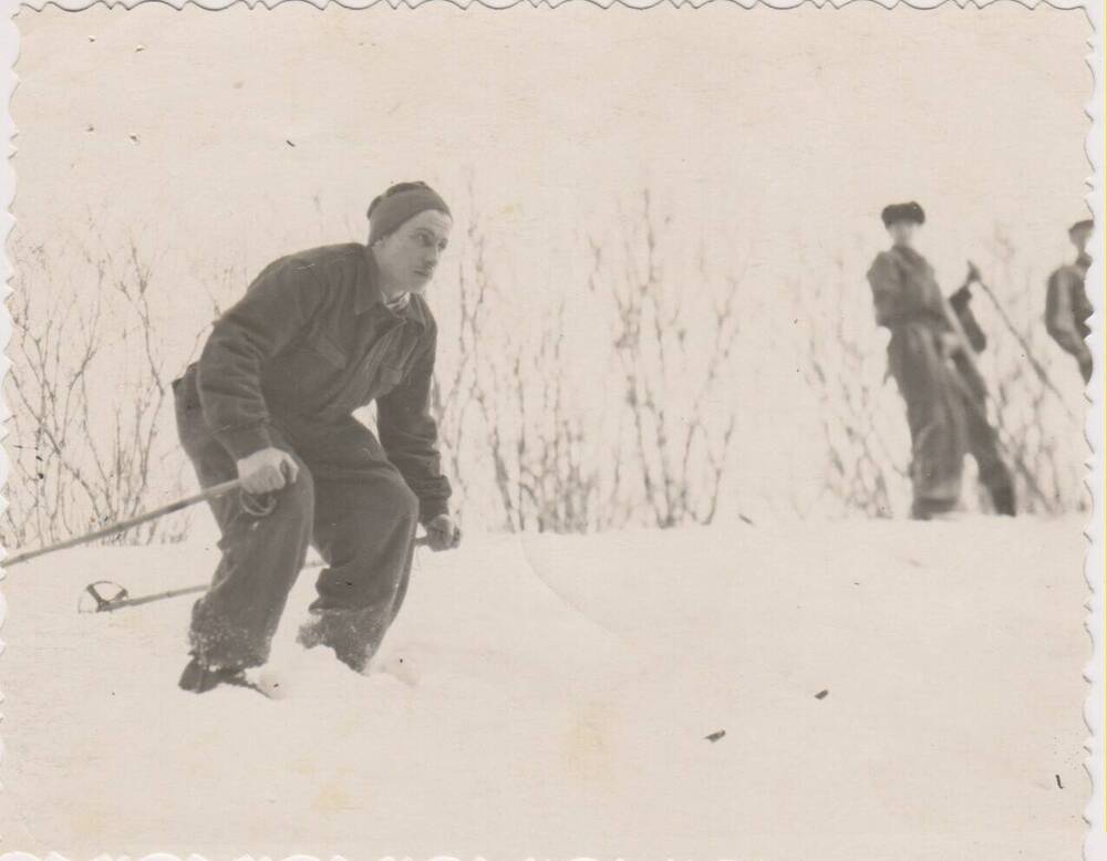 Фотография сюжетная. 1949 г. Принадлежала Серебрякову В.В.