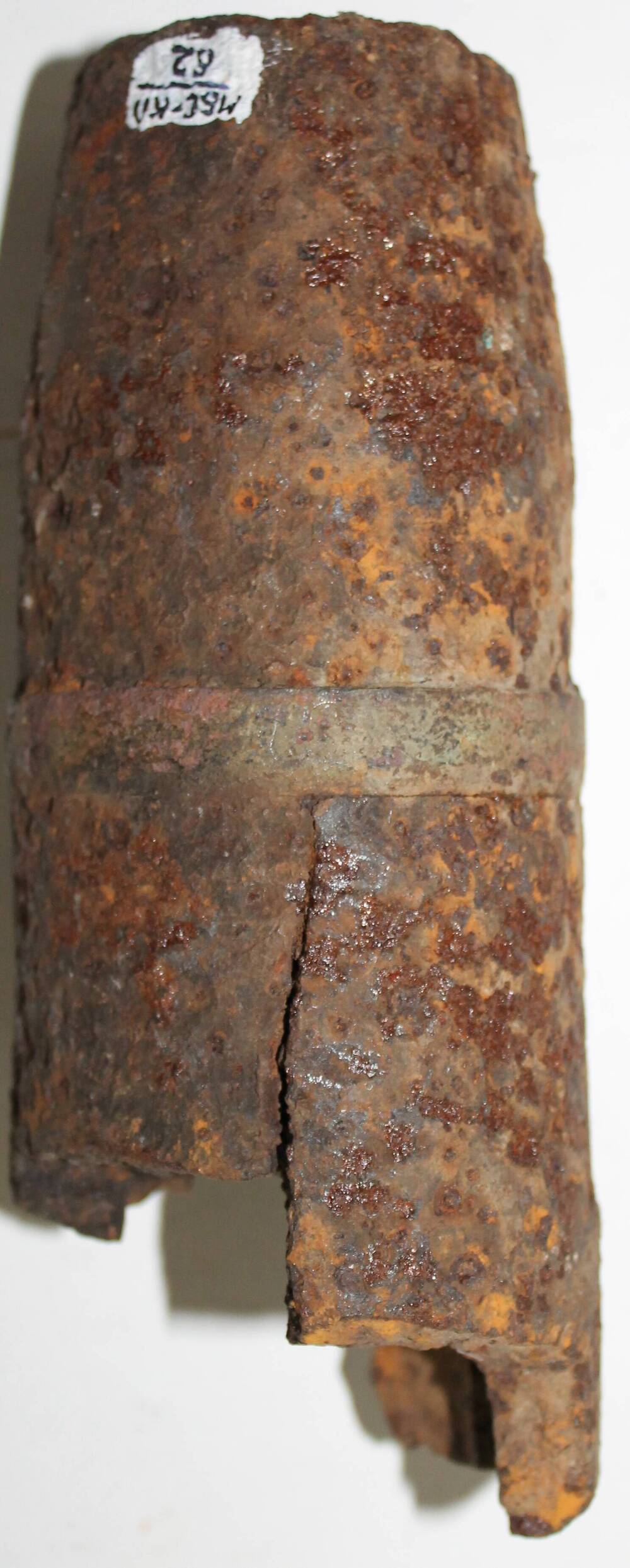 Фрагмент артиллеристского снаряда 76 мм