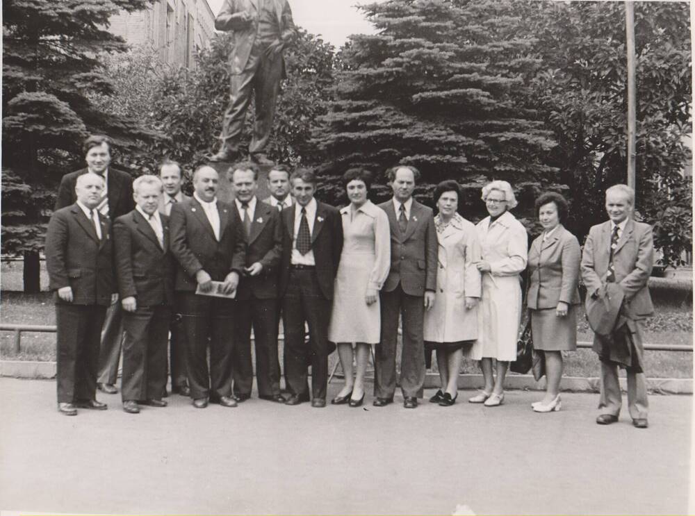 Фотография групповая. 1980-е гг. Принадлежала Богуславскому В.Д.