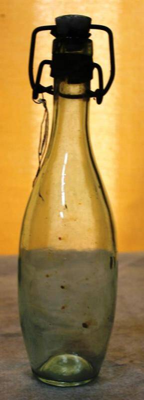 Бутылка, для минеральной воды