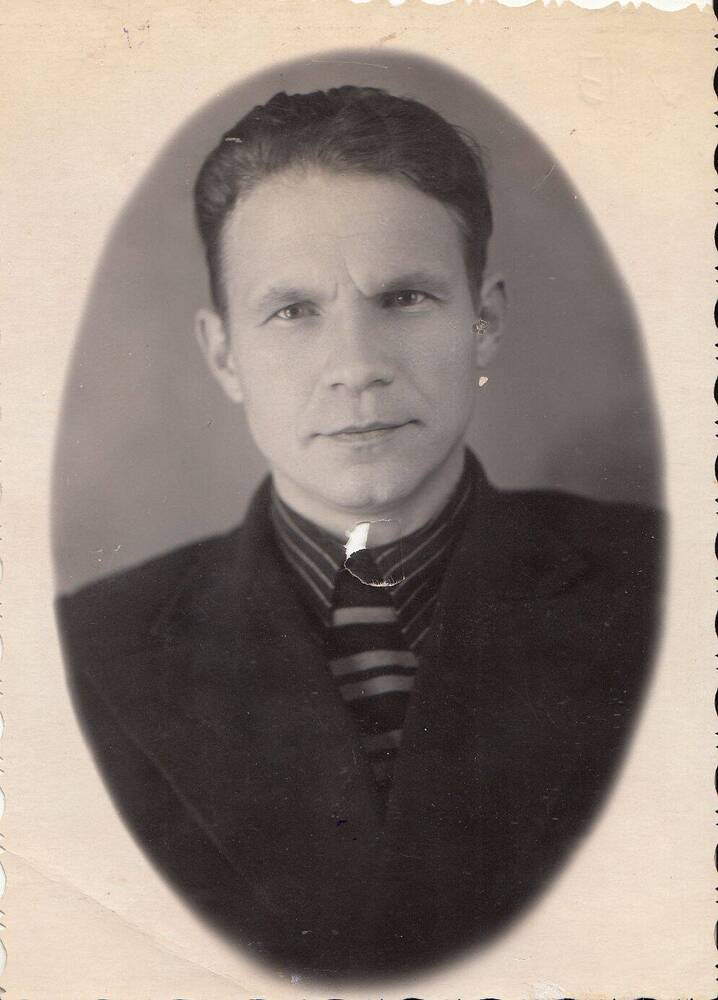 Фотография: Захаров Николай Иванович, бывший курсант Подольского артиллерийского училища