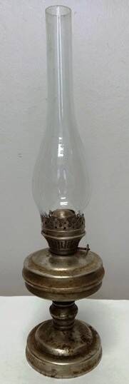 лампа керосиновая