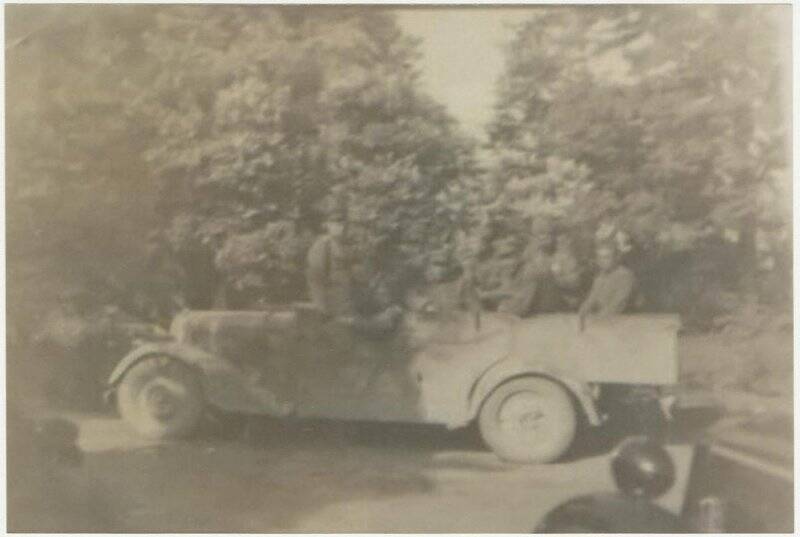 Фотография. Рудак Степан Степанович в военном автомобиле