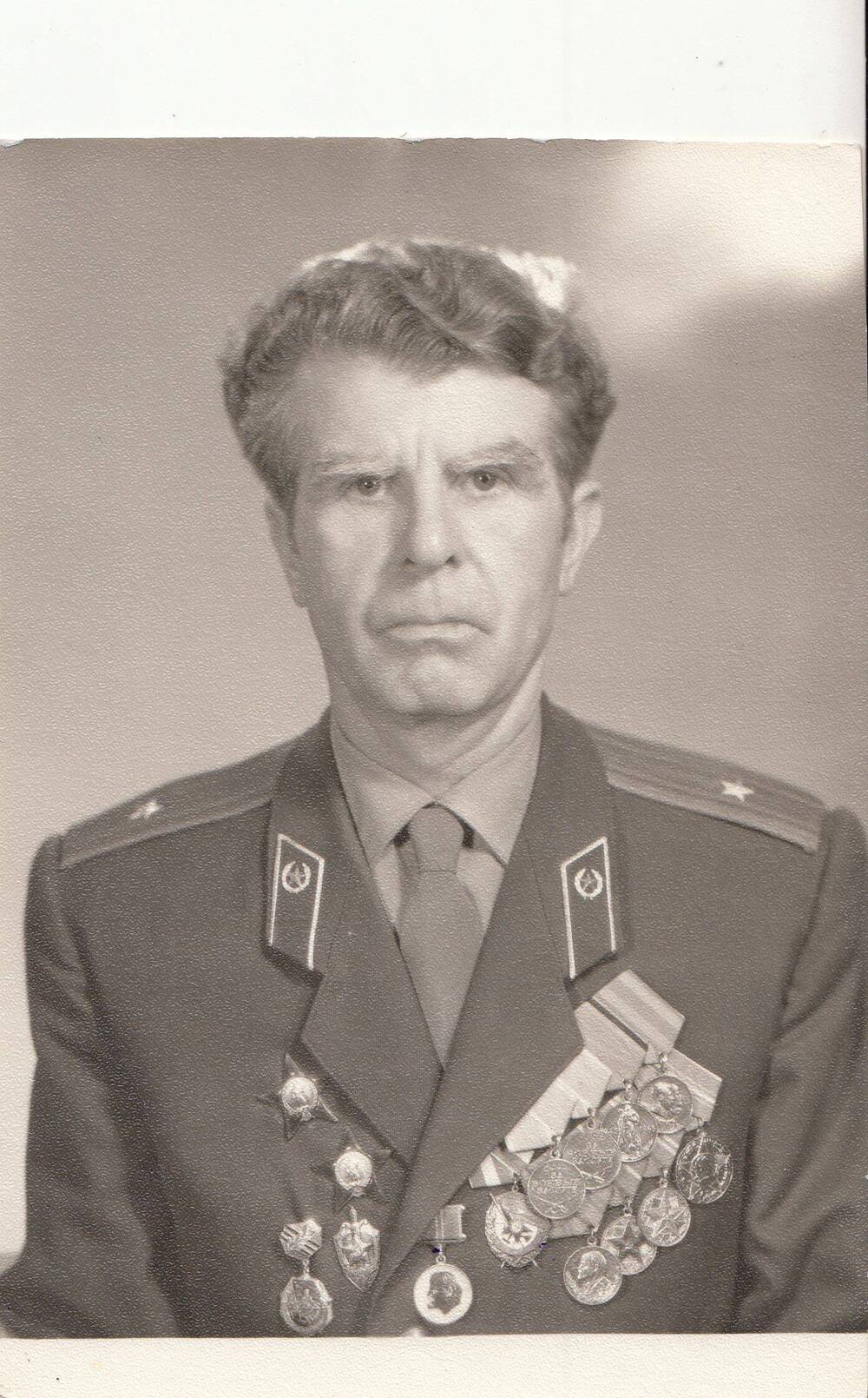 Фотография: Яблоков Василий Александрович, бывший курсант Подольского артиллерийского училища
