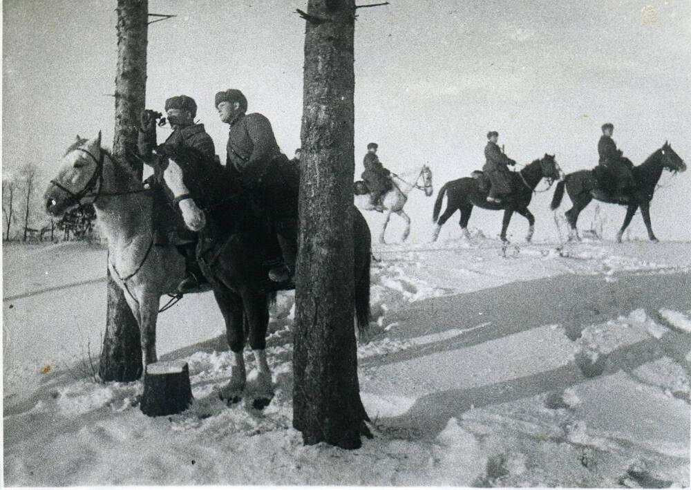 Фотокопия.Группа разведчиков 1-го Гв.КК Белова П.А.