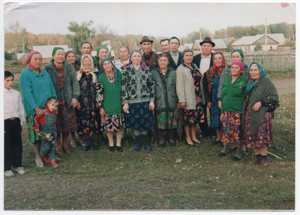 Фото. «На родине матери».