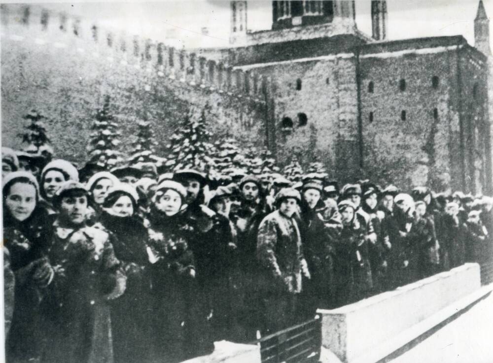 Фотокопия. Москва. Парад 1941 года.