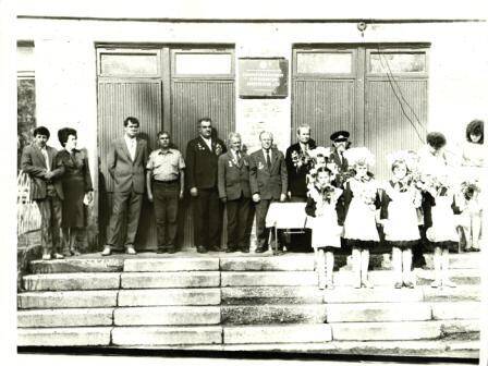 Фотография. Встреча ветеранов в школе №3 г.Цимлянска, 1988г.