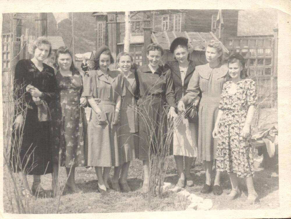 Фотография. Врачи Умальтинской больницы, 1959 год.