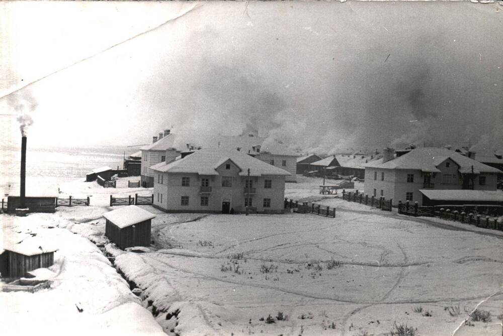 Фотография. Строй-городок (Чегдомын). Начало строительства блочных домов, 1950-е гг.