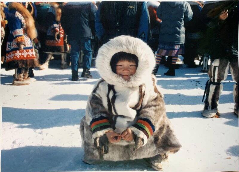 Фотография. Мальчик в национальной одежде