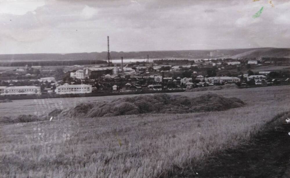 Фото г. Арамиль. Вид с Бородулинской горы. Район РСХТ