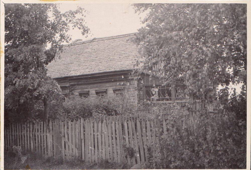 Фотография: здание, в котором в октябре 1941г. находился штаб Южной группы Подольских военных училищ