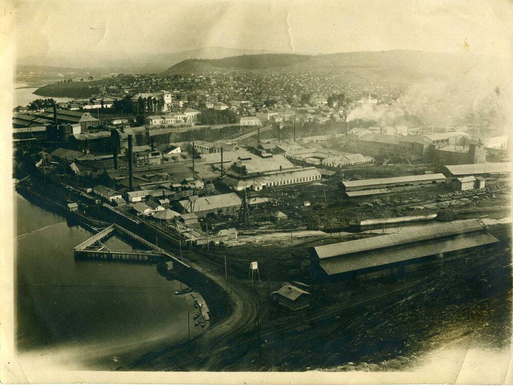 Фотография.Вид на цементно-металлургический завод. г.Катав-Ивановск, 1936 г.