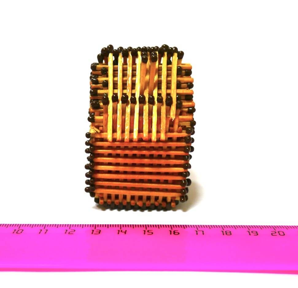 Домик из спичек (поделка)