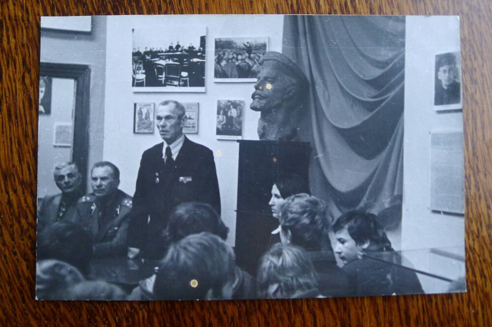 Встреча учащихся школ с участниками Великой Отечественной войны в краеведческом музее