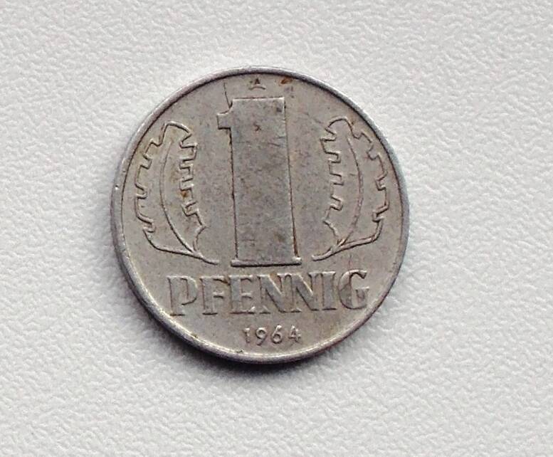 Монета ГДР 1 pfennig 1964 г.