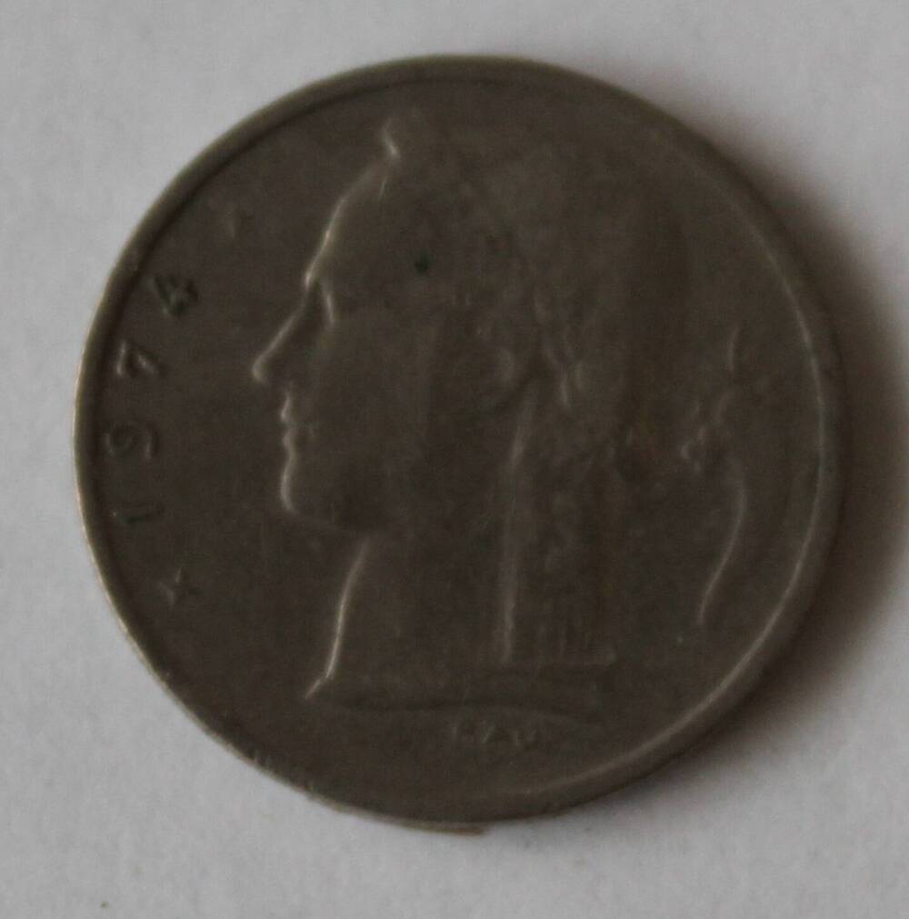 Монета 1 франк 1974 года.