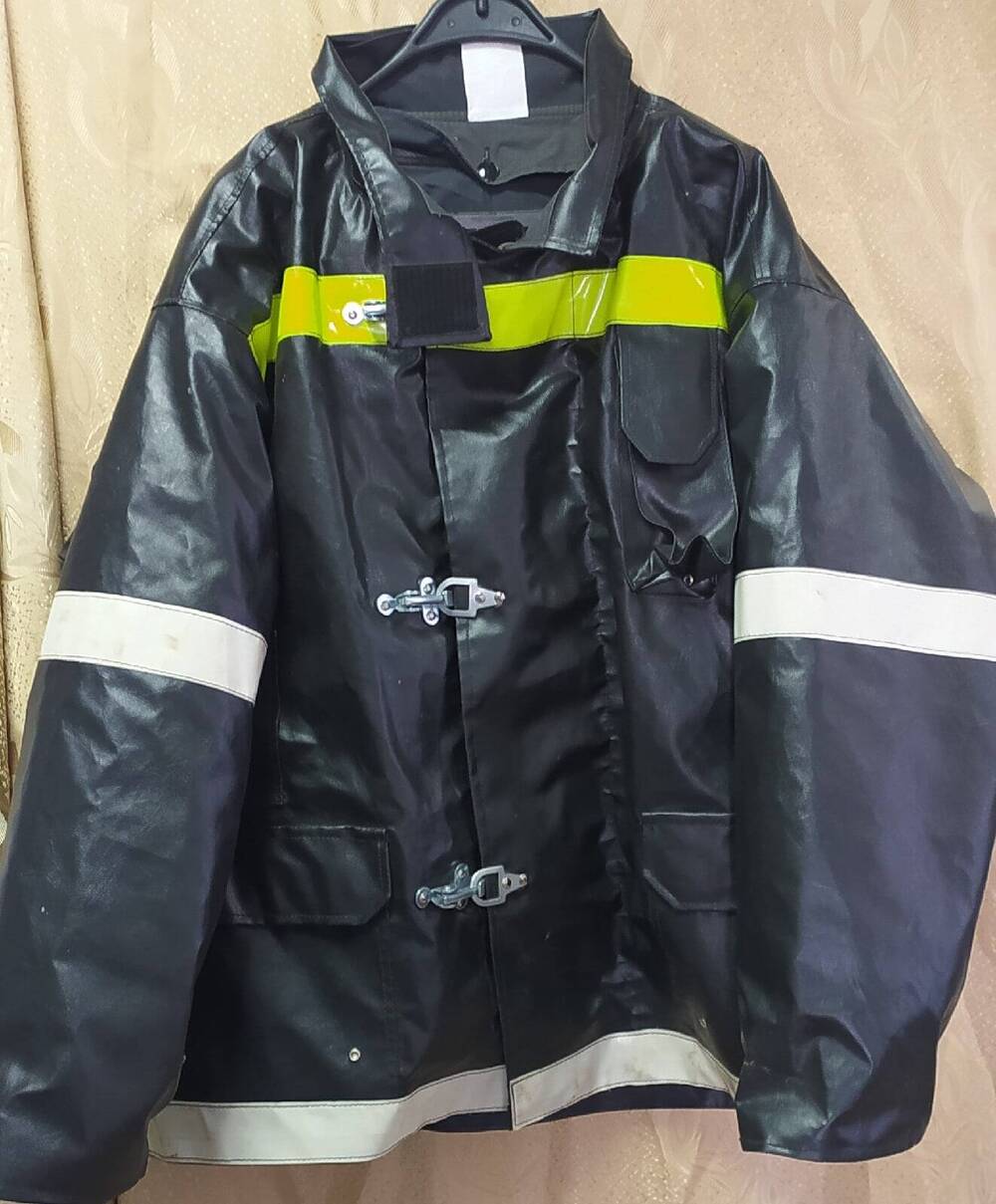 Куртка пожарного. Предназначена для рядовых сотрудников (тип Б).