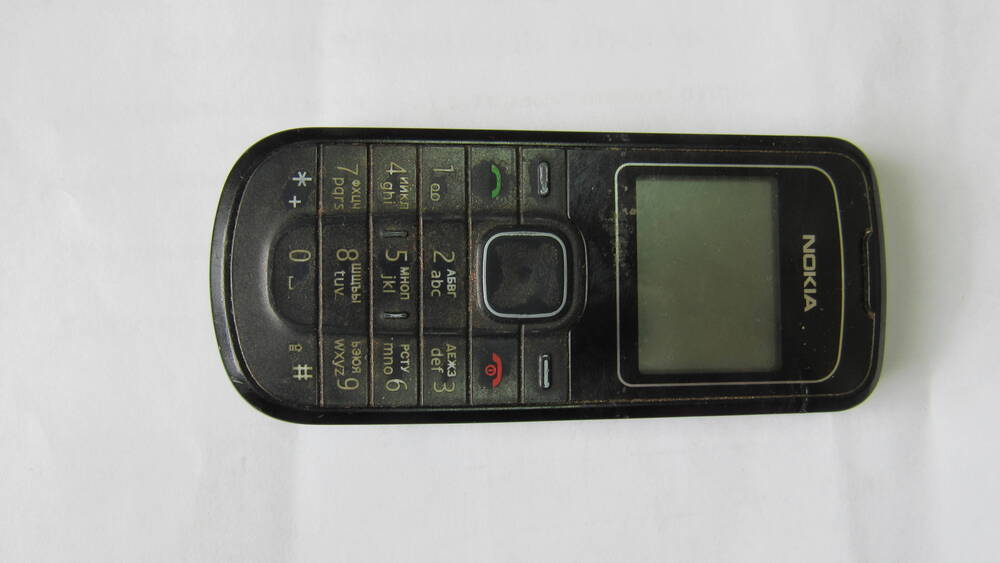 Мобильный телефон Nokia 1202