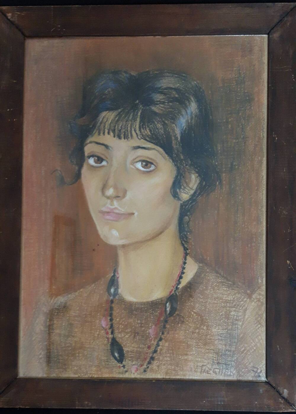 Картина в деревянной коричневой раме со стеклом. «Портрет неизвестной».