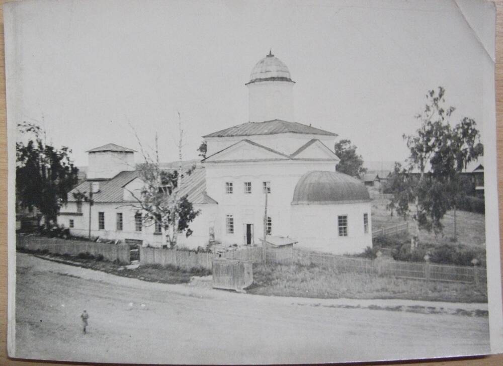 Фотография. Здание церкви в с.Бемыж