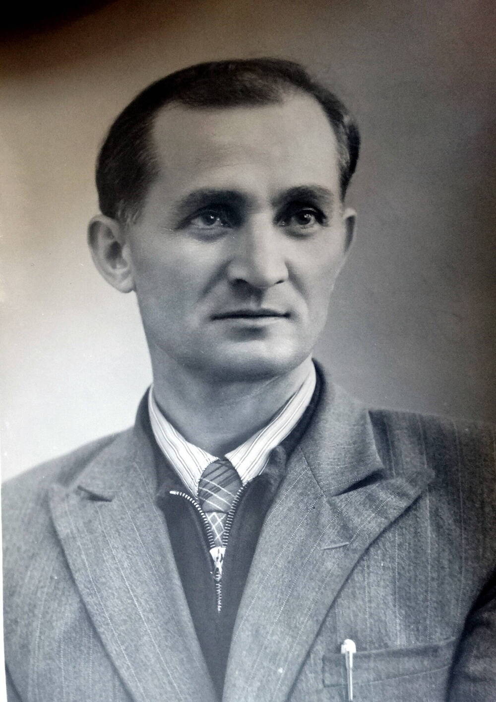 Фото. Гаврил Таугазов - актер Осетинского драмтеатра, 1950-е г.г.