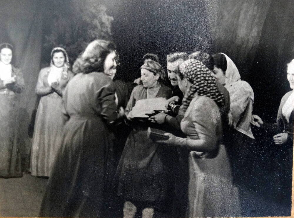 Фото. Юбилейный вечер В.Каргиновой, 1968 г.