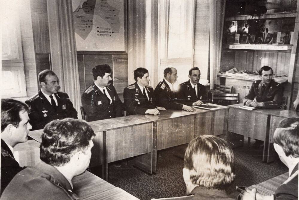 Фотография ч\б. Заседание совета ветеранов воинов-интернационалистов г. Спасска – Дальнего