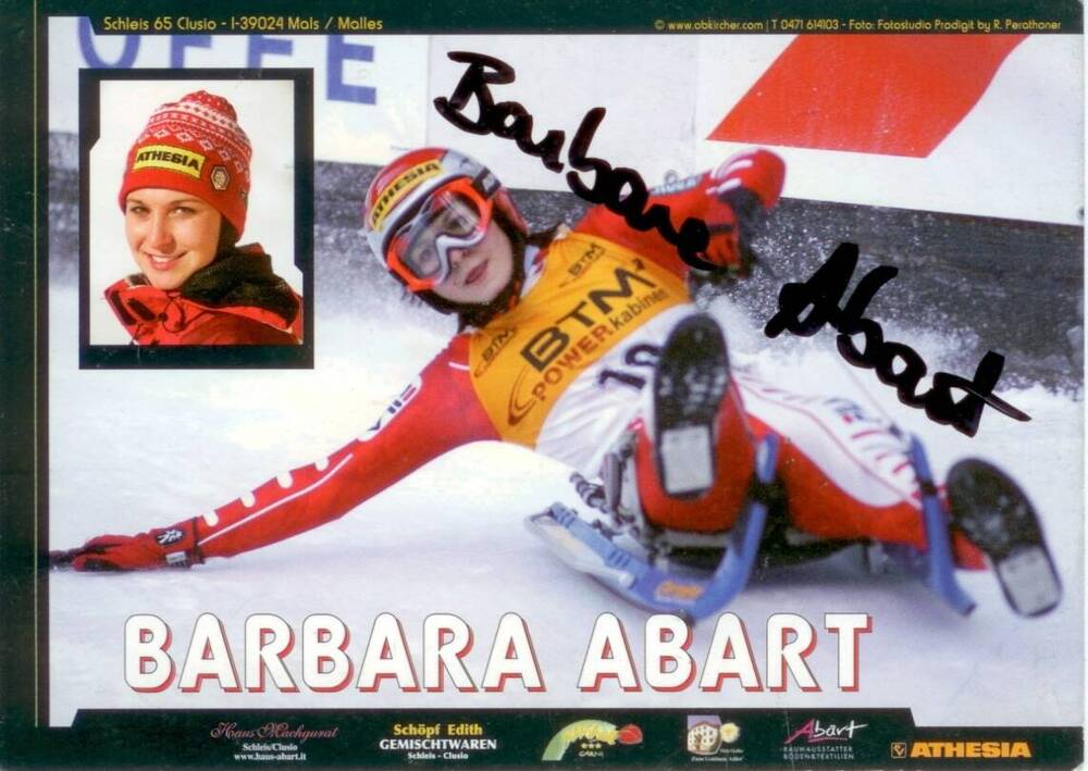 Открытка почтовая рекламная с изображением и личным автографом итальянской спортсменки - саночницы Барбары Абарт.