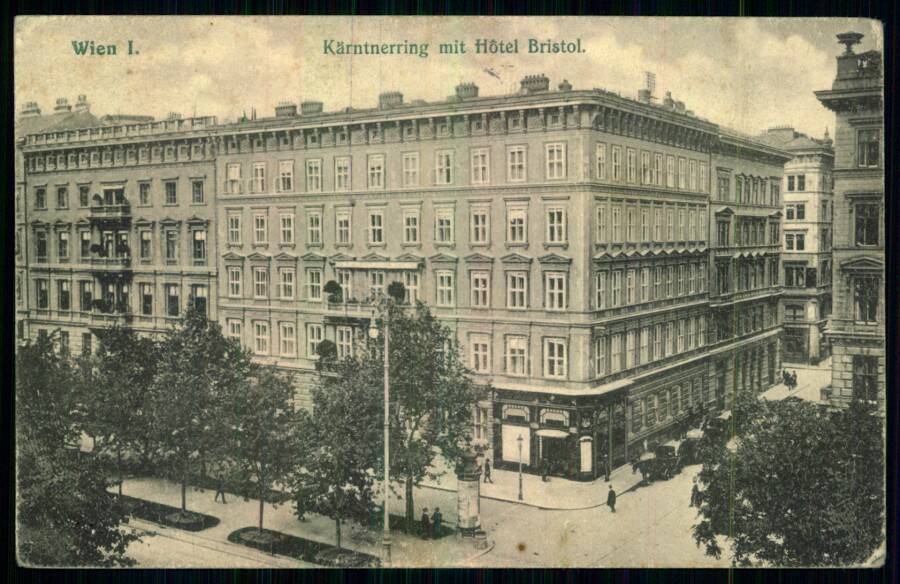 Wien I. // Kаrntnerring mit Hotel Bristol. (Вена. Кёрнтнерринг с отелем Бристоль).