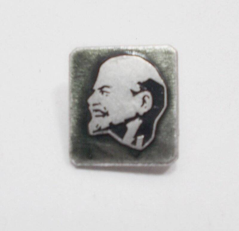 Значок. Ленин.