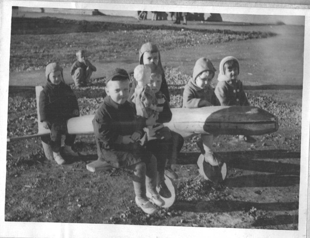 На данной фотографии изображен. Съемка Кореновск 1960 год.