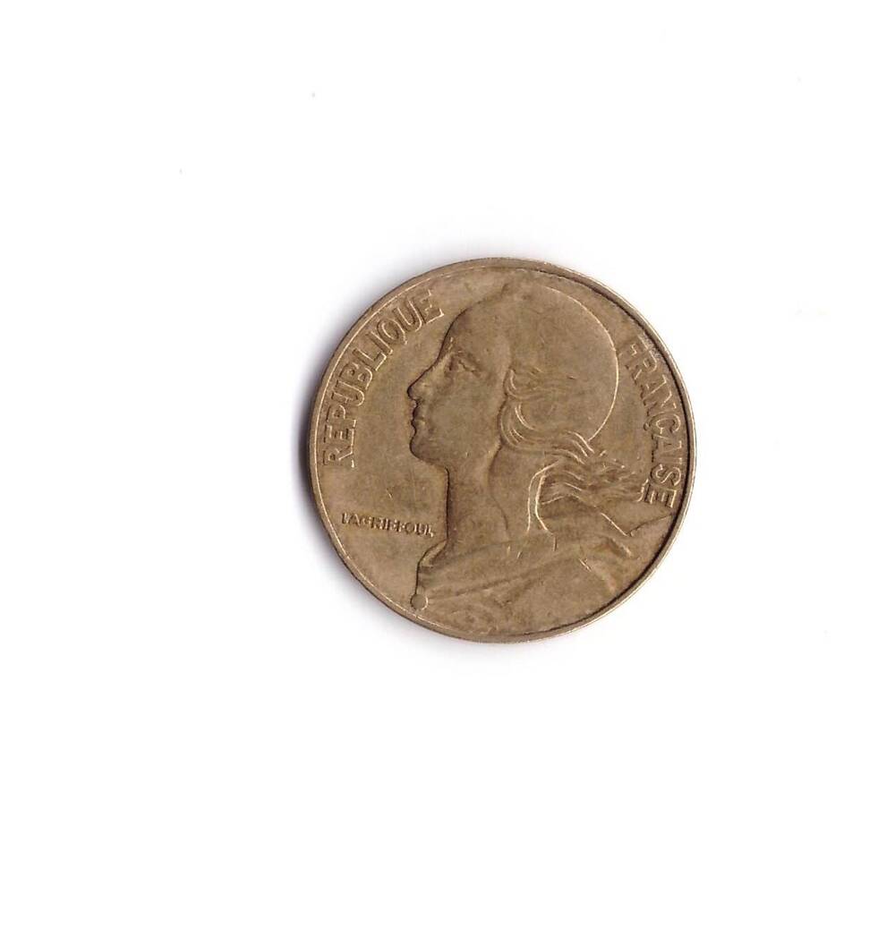 Монета 10 сантимов
