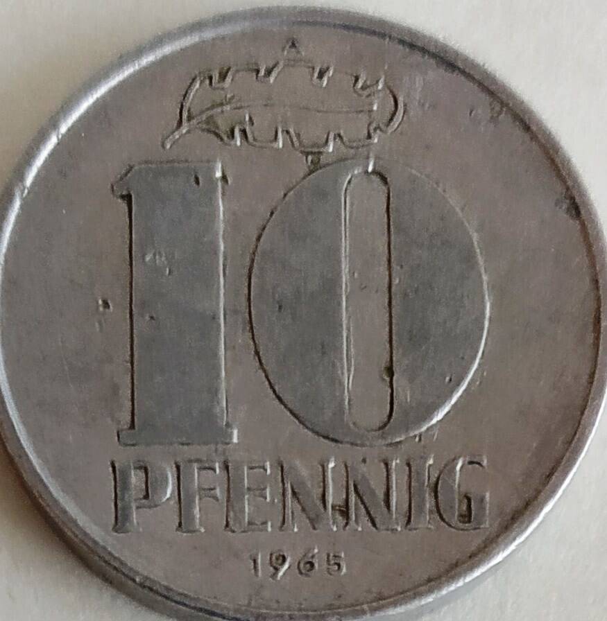 Монета 10 пфеннигов 1965 год, ГДР
