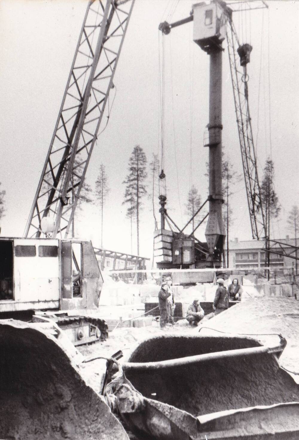 Фотография Монтаж строительного крана Кривопорожской ГЭС