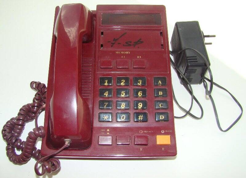 Многофункциональный телефонный аппарат Телекард - 411, с автоматическим определением номера Русь - 25.