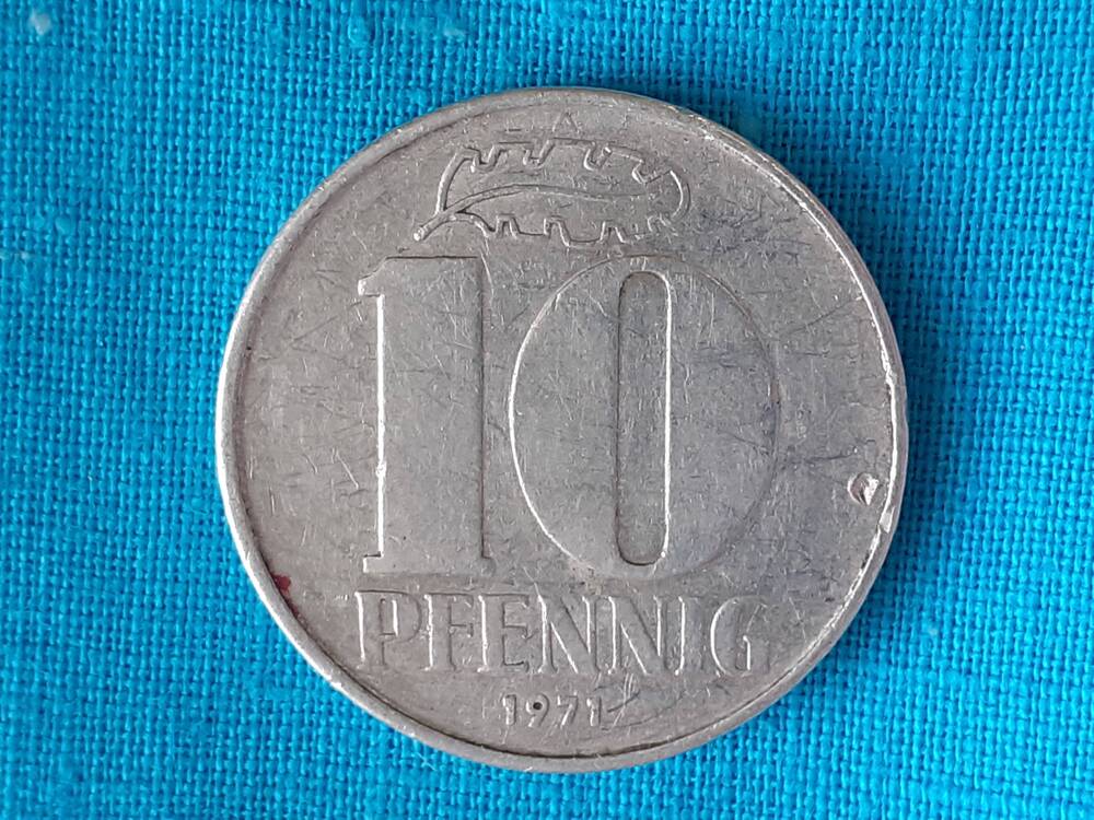 Монета 10 PFENNIG 1971 г.