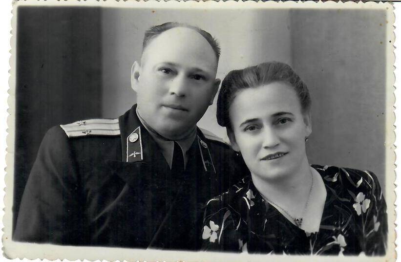 Фотопортрет семьи Карапаловых.