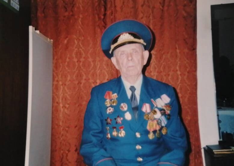 Фотография. Растегаев Николай Иванович в день своего 80 - летия