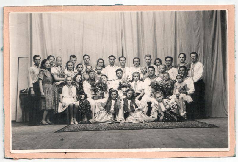 Фото: Курцов Владимир Александрович на встрече матросов. 1954 г. Севастополь.1956 г.